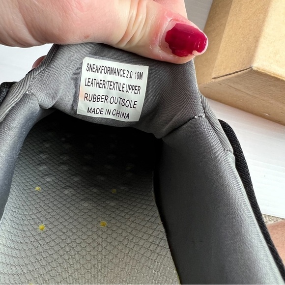 Johnnie-O Men's Sneakers Mens 10 Grey Slip On Performance 2.0 Running Shoes - Picture 11 of 13